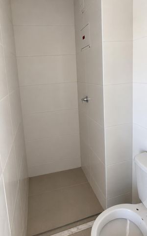 Apartamento para alugar com 57m², 2 quartos e 1 vaga Apartamento para alugar com 57m², 2 quartos e 1 vagaBanheiro