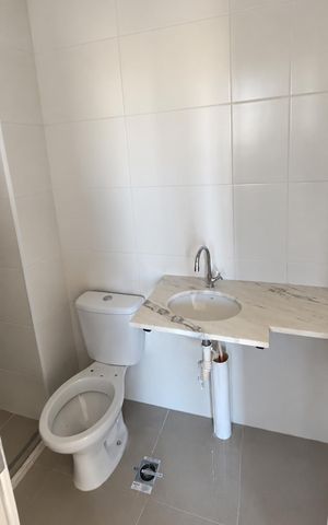 Apartamento para alugar com 57m², 2 quartos e 1 vaga Apartamento para alugar com 57m², 2 quartos e 1 vagaBanheiro