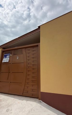 Casa para alugar com 200m², 2 quartos e 1 vagaPlaquinha instalada COD HVTG-2261