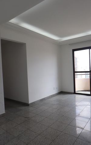 Apartamento para alugar com 69m², 3 quartos e 1 vagaSala