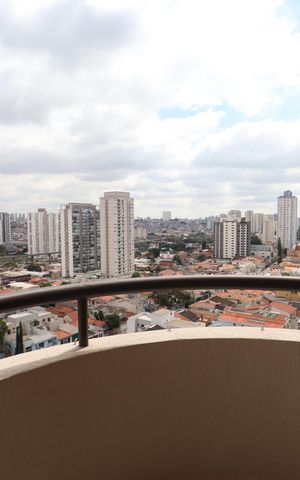 Apartamento para alugar com 69m², 3 quartos e 1 vagaSacada