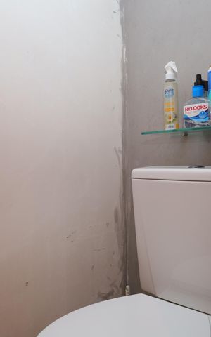 Casa de condomínio à venda com 72m², 2 quartos e 2 vagasBanheiro 3 - Lavabo