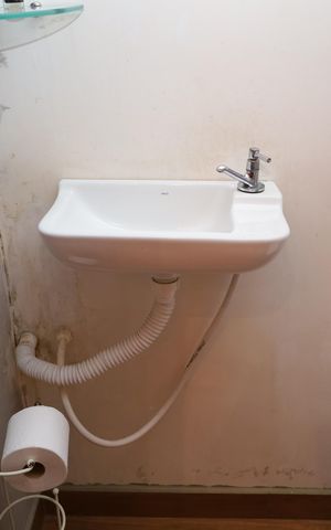 Casa de condomínio à venda com 72m², 2 quartos e 2 vagasBanheiro 3 - Lavabo