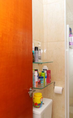 Casa de condomínio à venda com 72m², 2 quartos e 2 vagasBanheiro 1 - Suíte 1