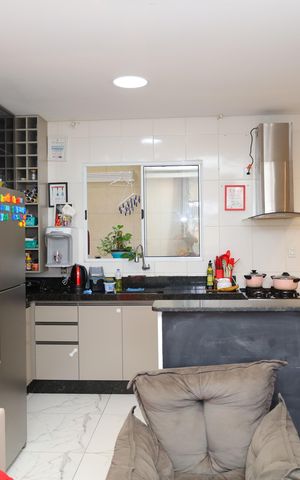 Casa de condomínio à venda com 72m², 2 quartos e 2 vagasCozinha