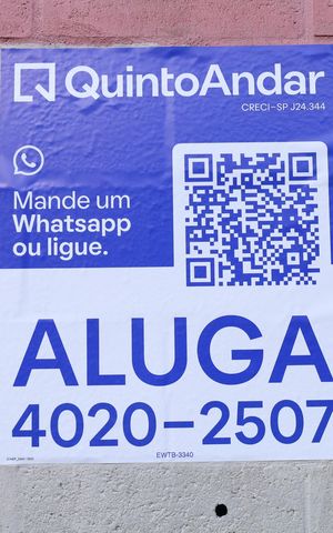 Apartamento para alugar com 34m², 1 quarto e sem vagaPlaca GRANDE instalada na fachada do condomínio, dia 16.10.2026 - Código da placa: EWTB-3340