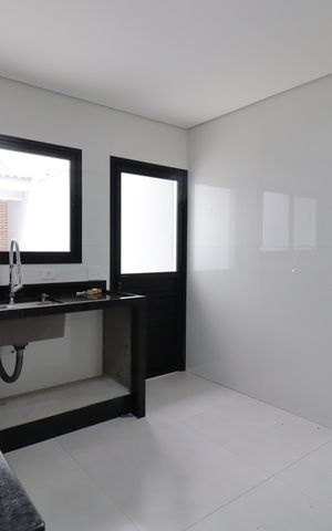 Casa à venda com 130m², 3 quartos e 2 vagasCozinha