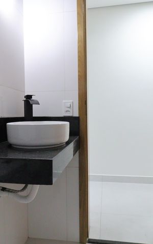 Casa à venda com 130m², 3 quartos e 2 vagasLavabo