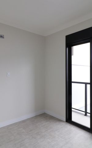 Casa à venda com 130m², 3 quartos e 2 vagasSuíte 2