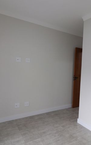 Casa à venda com 130m², 3 quartos e 2 vagasSuíte 2