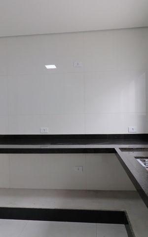 Casa à venda com 130m², 3 quartos e 2 vagasCozinha