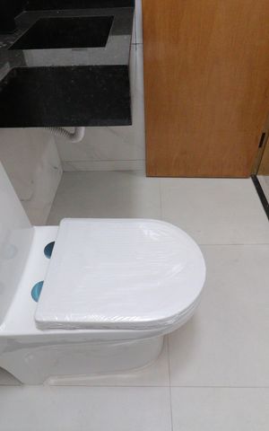 Casa à venda com 130m², 3 quartos e 2 vagasBanheiro da Suíte 3