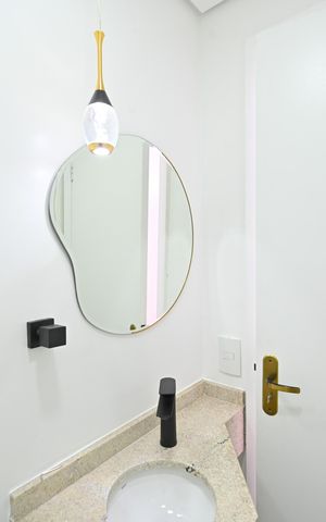 Apartamento à venda com 75m², 2 quartos e 1 vagaBanheiro de Serviço