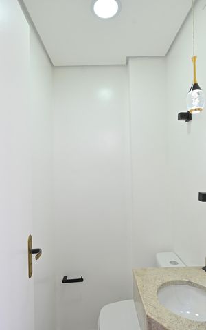 Apartamento à venda com 75m², 2 quartos e 1 vagaBanheiro de Serviço