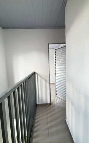 Casa para alugar com 50m², 2 quartos e 1 vaga Casa para alugar com 50m², 2 quartos e 1 vagaCorredor