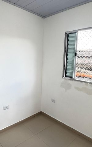Casa para alugar com 50m², 2 quartos e 1 vaga Casa para alugar com 50m², 2 quartos e 1 vagaQuarto 1