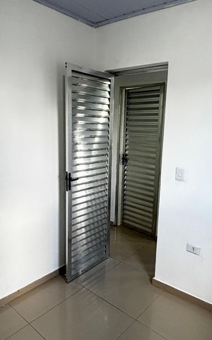 Casa para alugar com 50m², 2 quartos e 1 vaga Casa para alugar com 50m², 2 quartos e 1 vagaQuarto 1
