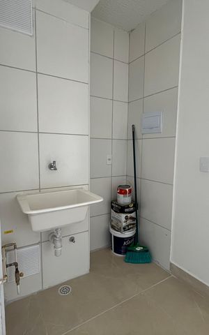 Apartamento para alugar com 34m², 2 quartos e sem vaga Apartamento para alugar com 34m², 2 quartos e sem vagaCozinha e Área de Serviço