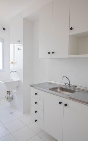 Apartamento para alugar com 42m², 2 quartos e 1 vaga Apartamento para alugar com 42m², 2 quartos e 1 vagaCozinha e Área de Serviço