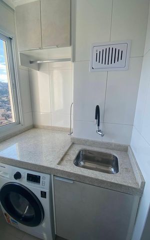 Apartamento à venda com 58m², 2 quartos e 1 vagaÁrea de serviço