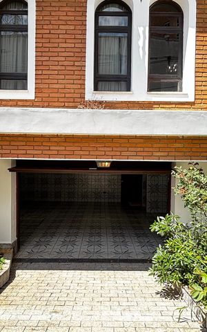 Apartamento para alugar com 350m², 3 quartos e 3 vagas Apartamento para alugar com 350m², 3 quartos e 3 vagasGaragem - Quintal