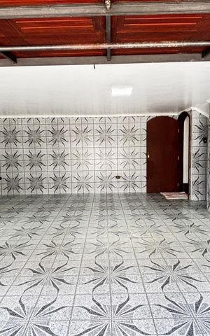 Apartamento para alugar com 350m², 3 quartos e 3 vagas Apartamento para alugar com 350m², 3 quartos e 3 vagasGaragem