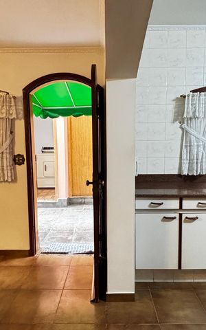 Apartamento para alugar com 350m², 3 quartos e 3 vagas Apartamento para alugar com 350m², 3 quartos e 3 vagasSala de Jantar - Cozinha