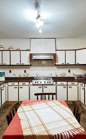 Apartamento para alugar com 350m², 3 quartos e 3 vagas Apartamento para alugar com 350m², 3 quartos e 3 vagasSala de Jantar - Cozinha