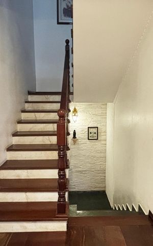 Apartamento para alugar com 350m², 3 quartos e 3 vagas Apartamento para alugar com 350m², 3 quartos e 3 vagasHall