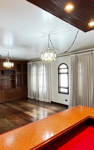 Apartamento para alugar com 350m², 3 quartos e 3 vagas Apartamento para alugar com 350m², 3 quartos e 3 vagasSala