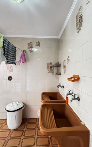 Apartamento para alugar com 350m², 3 quartos e 3 vagas Apartamento para alugar com 350m², 3 quartos e 3 vagasQuintal - Area de Serviço