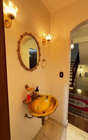 Apartamento para alugar com 350m², 3 quartos e 3 vagas Apartamento para alugar com 350m², 3 quartos e 3 vagasLavabo