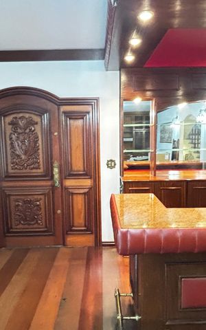 Apartamento para alugar com 350m², 3 quartos e 3 vagas Apartamento para alugar com 350m², 3 quartos e 3 vagasSala