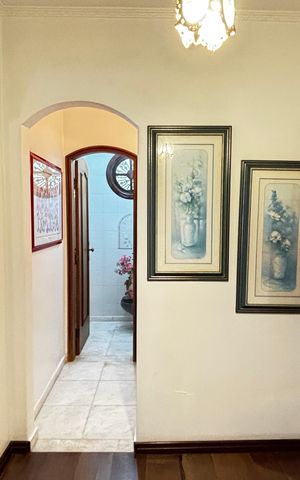 Apartamento para alugar com 350m², 3 quartos e 3 vagas Apartamento para alugar com 350m², 3 quartos e 3 vagasHall