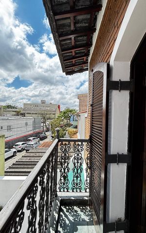 Apartamento para alugar com 350m², 3 quartos e 3 vagas Apartamento para alugar com 350m², 3 quartos e 3 vagasQuarto 1 Varanda