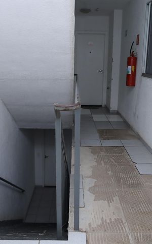 Apartamento para alugar com 32m², 2 quartos e sem vagaÁrea comum - Saguão do andar