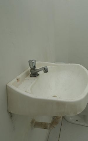 Casa para alugar com 200m², 4 quartos e 4 vagasBanheiro