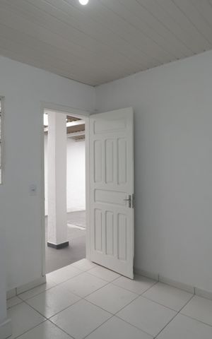 Casa para alugar com 200m², 4 quartos e 4 vagasCozinha