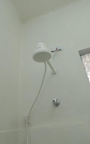 Casa para alugar com 200m², 4 quartos e 4 vagasBanheiro