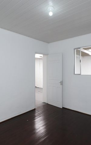 Casa para alugar com 200m², 4 quartos e 4 vagasSala