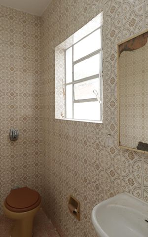Casa para alugar com 200m², 4 quartos e 4 vagasBanheiro
