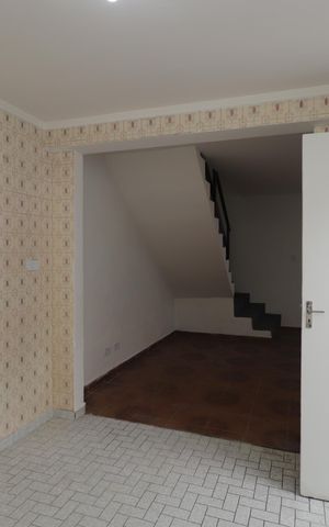 Casa para alugar com 200m², 4 quartos e 4 vagasCozinha