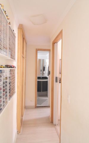 Apartamento à venda com 64m², 2 quartos e 1 vagaCorredor