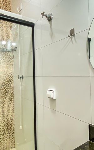 Casa à venda com 126m², 3 quartos e 2 vagas Casa à venda com 126m², 3 quartos e 2 vagasBanheiro