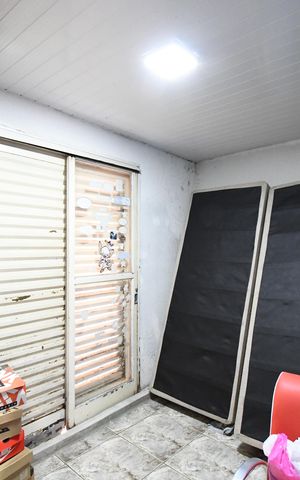 Casa à venda com 240m², 4 quartos e 2 vagasQuarto 4