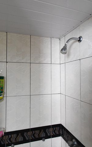 Casa à venda com 240m², 4 quartos e 2 vagasBanheiro da Suíte