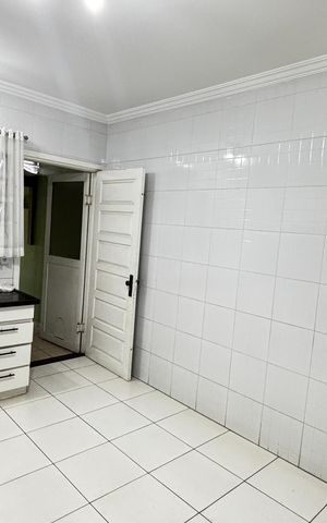 Casa para alugar com 105m², 2 quartos e 1 vaga Casa para alugar com 105m², 2 quartos e 1 vagaCozinha