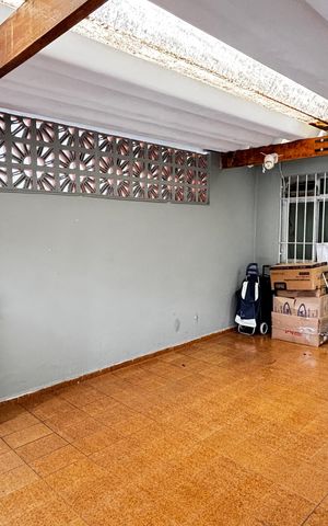 Casa para alugar com 105m², 2 quartos e 1 vaga Casa para alugar com 105m², 2 quartos e 1 vagaGaragem