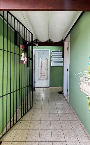 Casa para alugar com 105m², 2 quartos e 1 vaga Casa para alugar com 105m², 2 quartos e 1 vagaQuintal