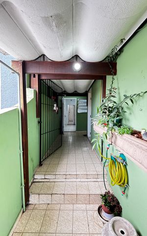 Casa para alugar com 105m², 2 quartos e 1 vaga Casa para alugar com 105m², 2 quartos e 1 vagaQuintal